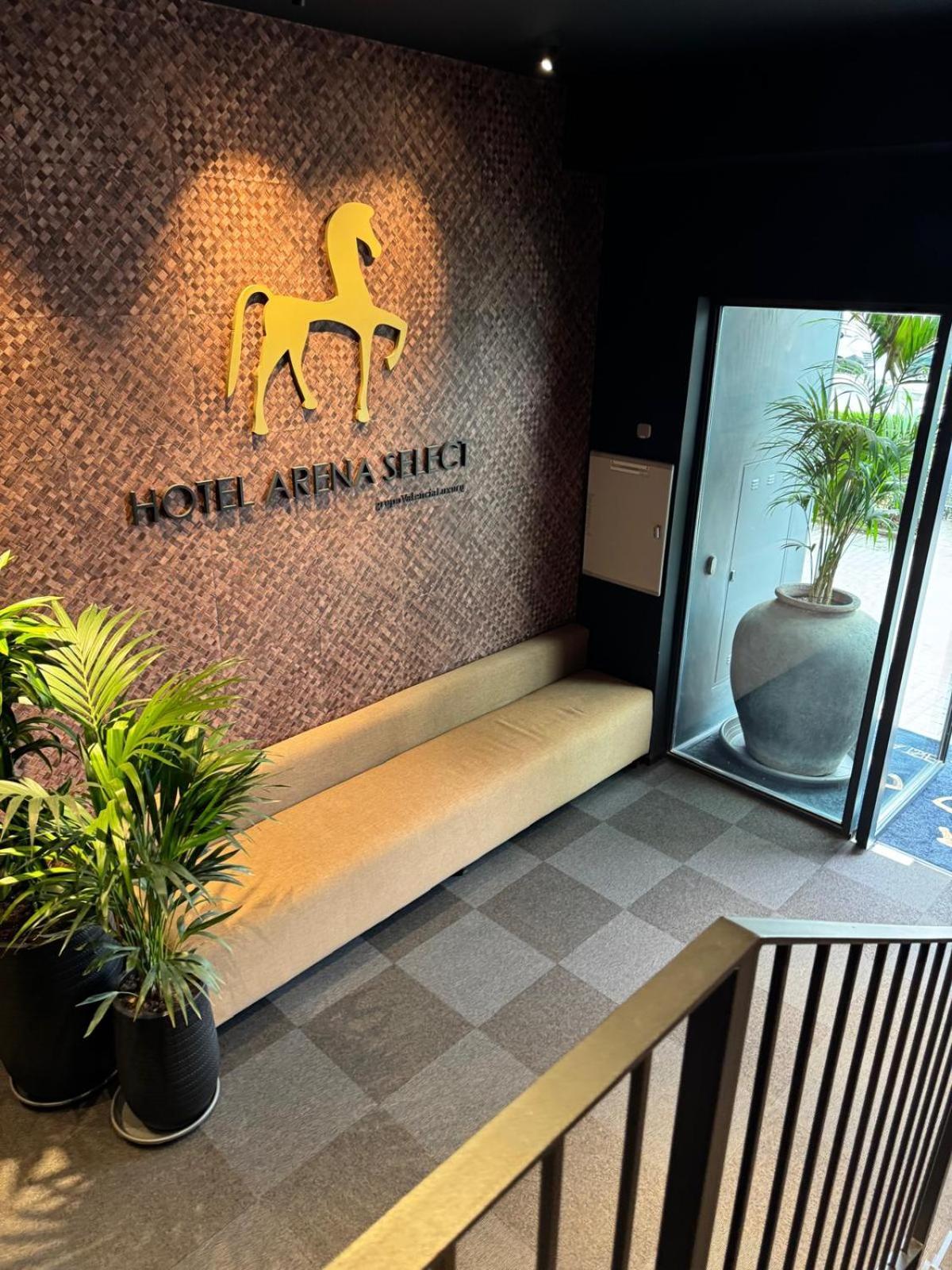 Hotel Arena Select Valencia Exterior photo